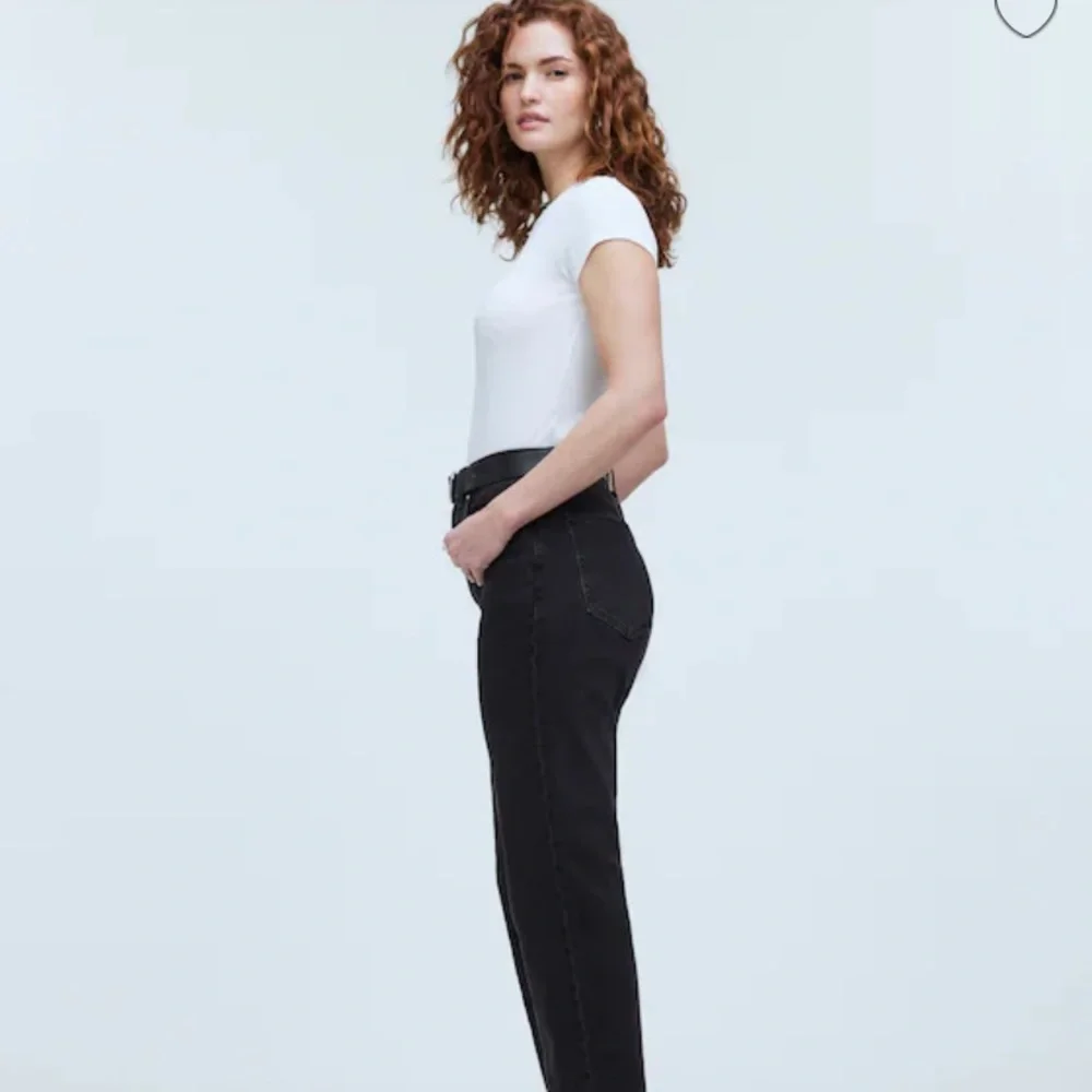 Dark Blue - The Curvy '90s Straight Jeans - Picture 3 of 9